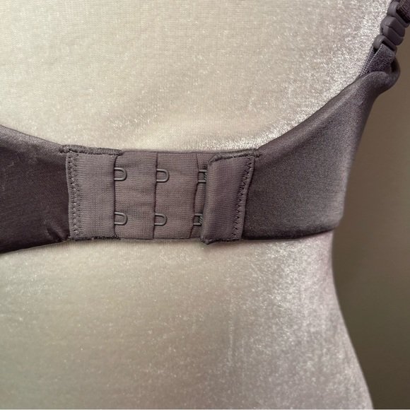 Victoria’s Secret Very Sexy Push-Up Crystal Rhinestone Embellished Grey Bra - Picture 13 of 16